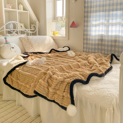 91家纺网 家纺一手货源 找家纺 潮邦 2025秋冬子母抽条羊羔绒球毯 子母抽条球毯-驼色