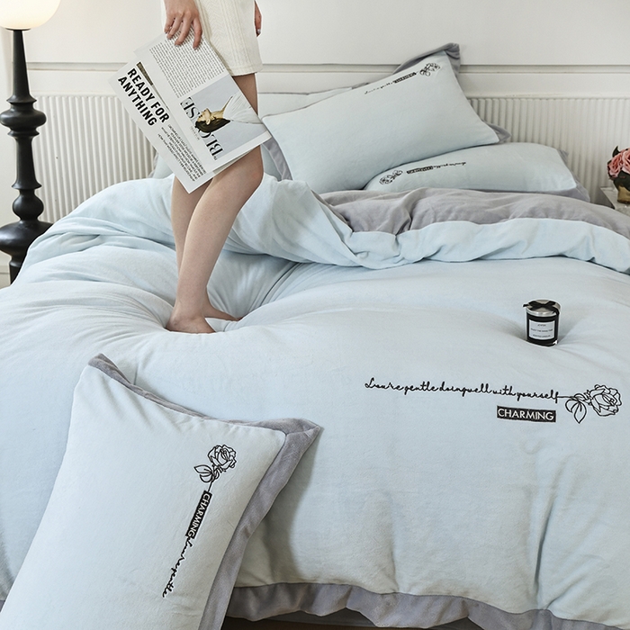 91家纺网 家纺一手货源 找家纺 大渔生活 2025新款牛奶绒刺绣四件套-玫瑰故事 玫瑰故事-豆绿