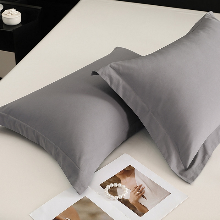 91家纺网 家纺一手货源 找家纺 莱阁亿 2025秋冬新款高支高密全棉纯棉磨毛双拼纯色单枕套 枕套单件 北欧灰