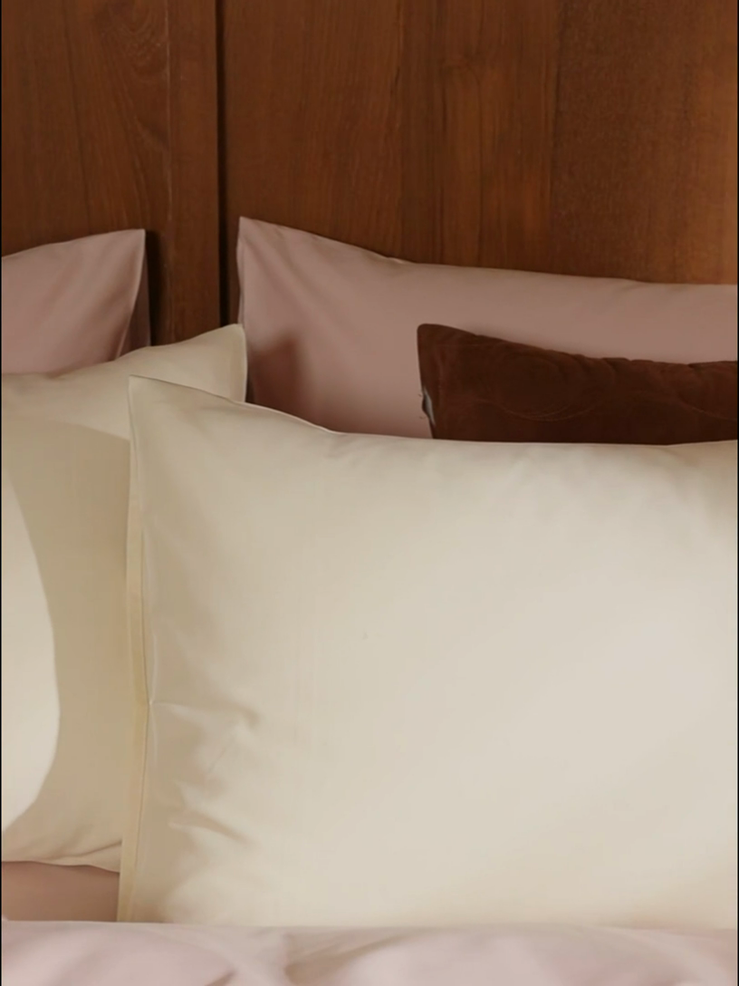 91家纺网 家纺一手货源 找家纺 久典家居 2024新款100支长绒棉磨毛纯色双拼四件套 奶白色双拼