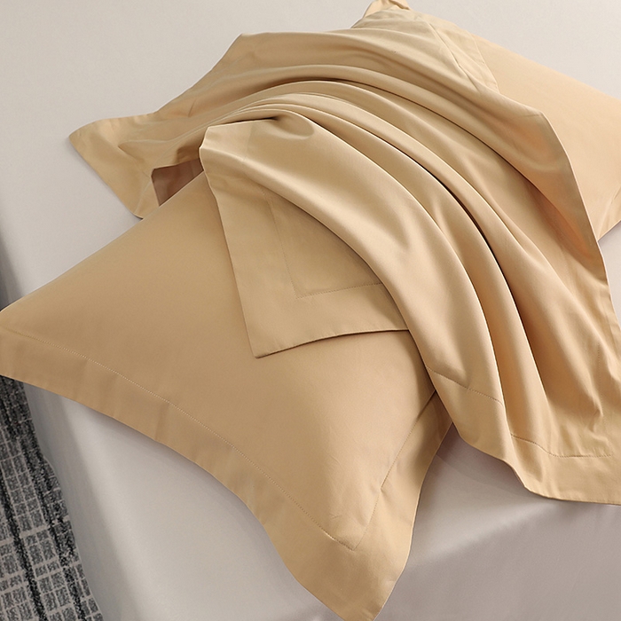 91家纺网 家纺一手货源 找家纺 莱阁亿 2025秋冬新款高支高密全棉纯棉磨毛双拼纯色单枕套 枕套单件 芒果黄&巧克力