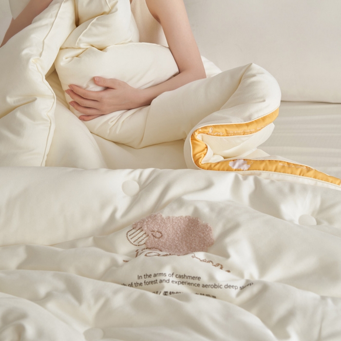 91家纺网 家纺一手货源 找家纺 （总）莱福仕家纺 2024新款A类有氧羊绒抗菌冬被被子被芯