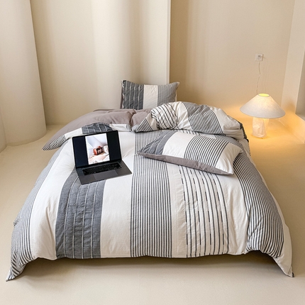 91家纺网 家纺一手货源 找家纺 山舍家居 2024新款全棉色织提花四件套系列二 玫你不行-黑灰