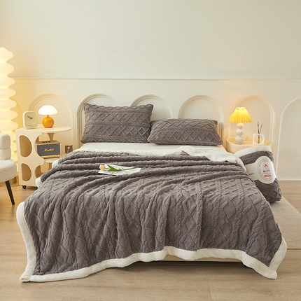 91家纺网 家纺一手货源 找家纺 （总）可恩欣 2025新款塔芙绒羊羔绒双层毛毯系列【跨境供货】可真空压缩