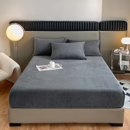91家纺网 家纺一手货源 找家纺 莱登卡奴 2024新款高克重牛奶绒纯色单床笠 绒床笠深灰