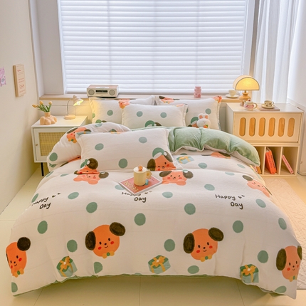 91家纺网 家纺一手货源 找家纺 妖妖家纺 2024新款高克重200克印花牛奶绒四件套 礼物狗狗