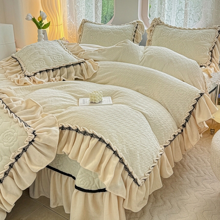 铠畅家纺 2025新款牛奶绒花边床盖四件套-唯美 唯美珍珠白