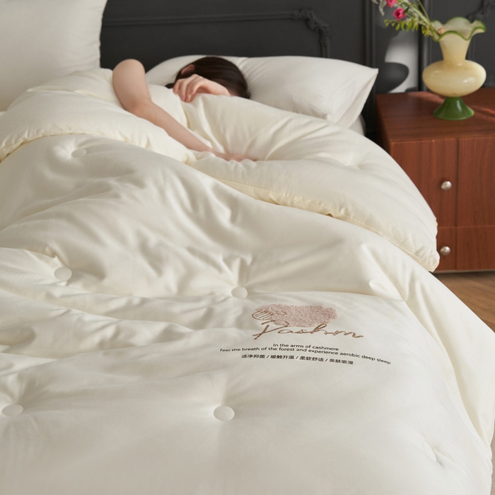 91家纺网 家纺一手货源 找家纺 莱福仕家纺 2024新款A类有氧羊绒抗菌冬被被子被芯 可可米