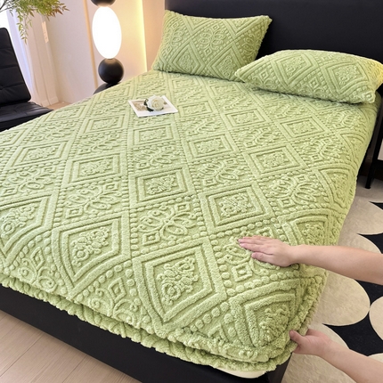 91家纺网 家纺一手货源 找家纺 欧邦 新款欧式提花塔芙绒床笠 欧式-松绿