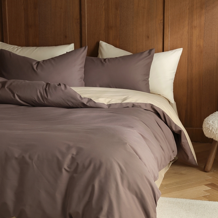 91家纺网 家纺一手货源 找家纺 久典家居 2024新款100支长绒棉磨毛纯色双拼四件套 咖啡色双拼