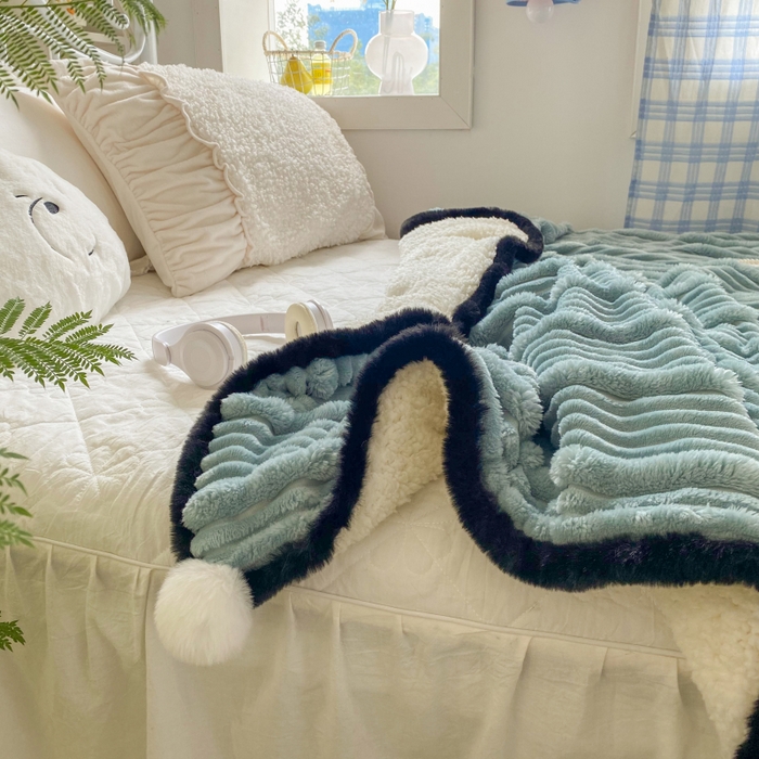 91家纺网 家纺一手货源 找家纺 潮邦 2025秋冬子母抽条羊羔绒球毯 子母抽条球毯-蓝色