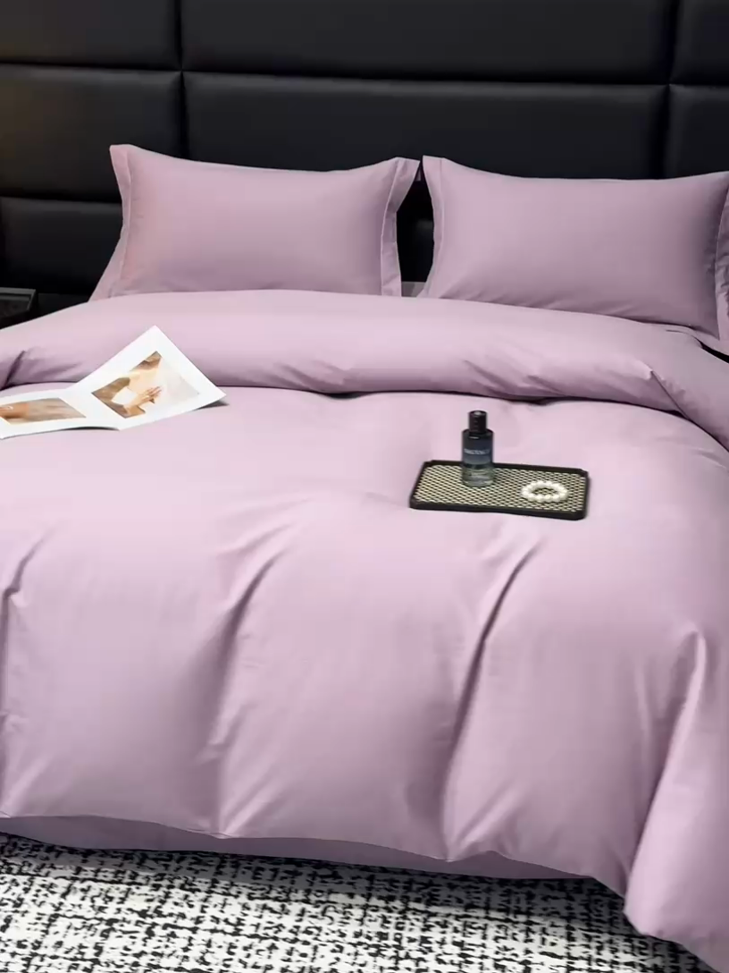 91家纺网 家纺一手货源 找家纺 莱阁亿 2025秋冬新款高支高密全棉纯棉磨毛双拼纯色四件套 丁香紫