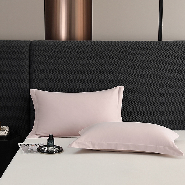 91家纺网 家纺一手货源 找家纺 莱阁亿 2025秋冬新款高支高密全棉纯棉磨毛双拼纯色单枕套 枕套单件 浅玉粉&粉糖