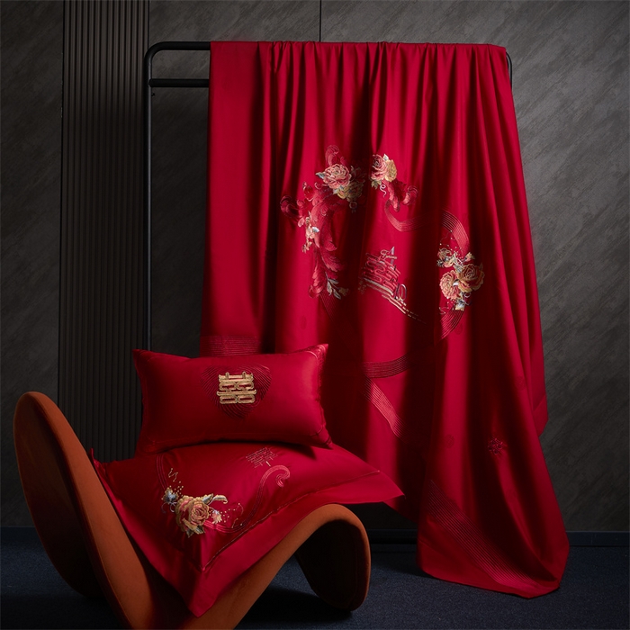 91家纺网 家纺一手货源 找家纺 高大尚婚庆馆 2025秋冬新款长绒棉臻棉系列婚庆款多件套 牵手一生-红