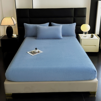 91家纺网 家纺一手货源 找家纺 莱登卡奴 2024新款高克重牛奶绒纯色单床笠 绒床笠青蓝