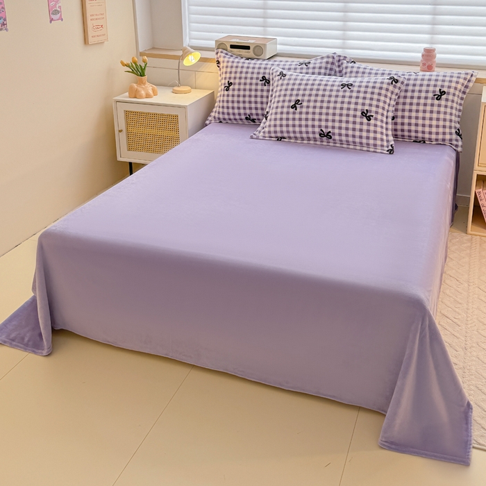 91家纺网 家纺一手货源 找家纺 妖妖家纺 2024新款高克重200克印花牛奶绒四件套 格子蝴蝶结-紫