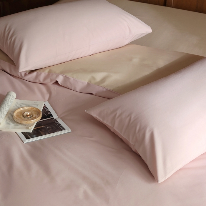 91家纺网 家纺一手货源 找家纺 久典家居 2024新款100支长绒棉磨毛纯色双拼四件套 水漾粉双拼