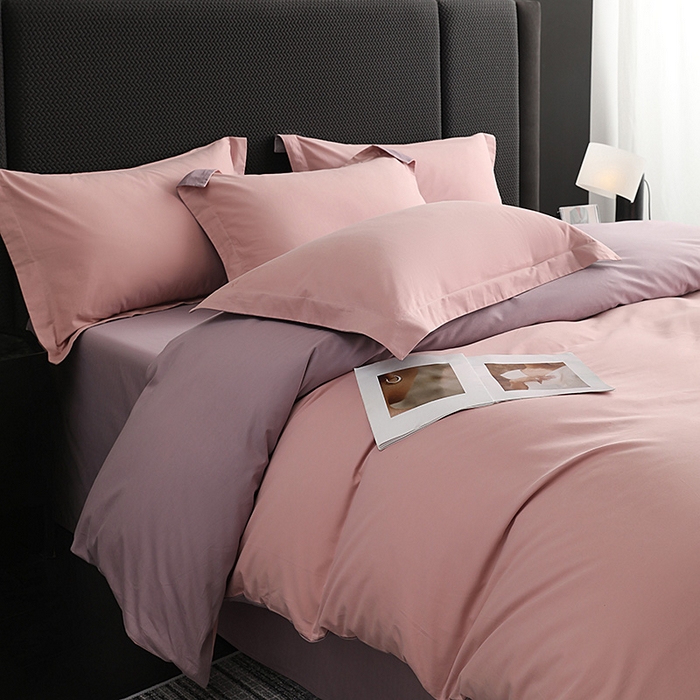 91家纺网 家纺一手货源 找家纺 莱阁亿 2025秋冬新款高支高密全棉纯棉磨毛双拼纯色单被套被套单件 豆沙粉&浅紫