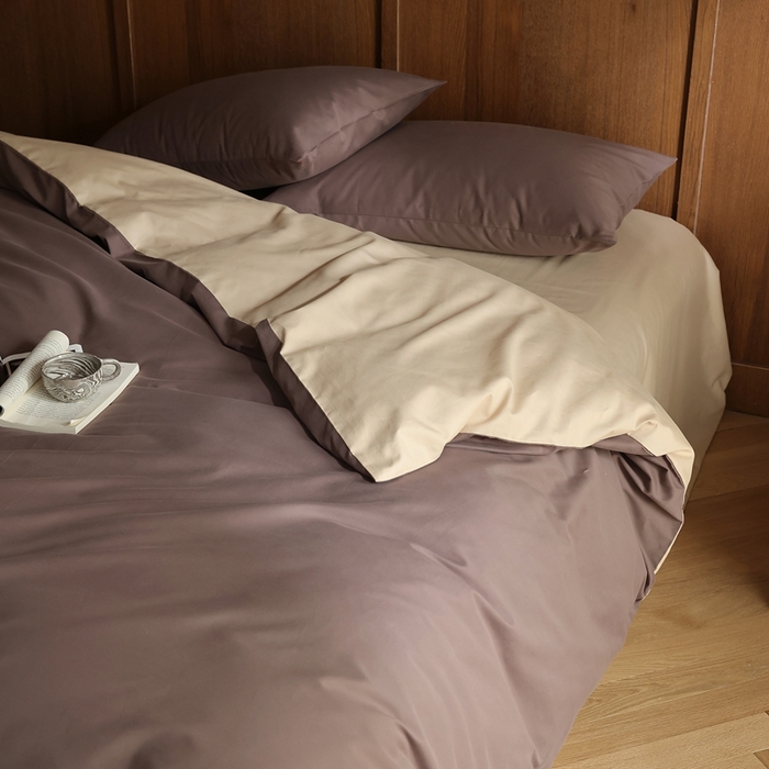 91家纺网 家纺一手货源 找家纺 久典家居 2024新款100支长绒棉磨毛纯色双拼四件套 咖啡色双拼