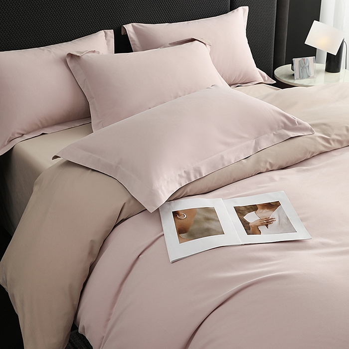 91家纺网 家纺一手货源 找家纺 莱阁亿 2025秋冬新款高支高密全棉纯棉磨毛双拼纯色单被套被套单件 灰紫&可可奶宗