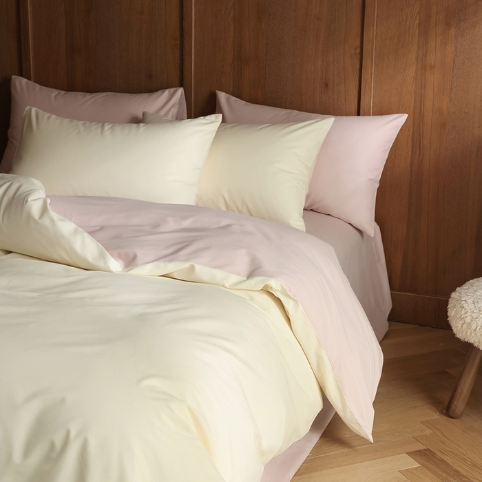 91家纺网 家纺一手货源 找家纺 久典家居 2024新款100支长绒棉磨毛纯色双拼四件套 奶白色双拼