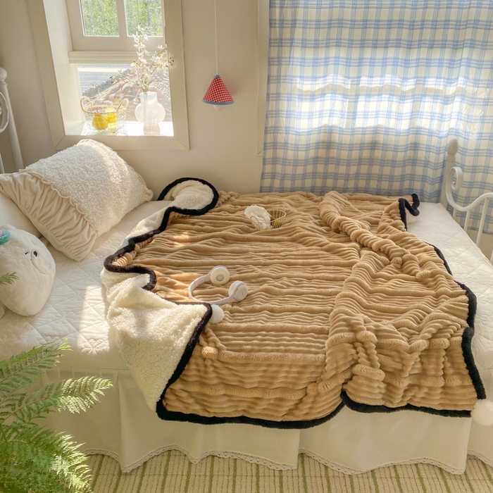 91家纺网 家纺一手货源 找家纺 潮邦 2025秋冬子母抽条羊羔绒球毯 子母抽条球毯-驼色