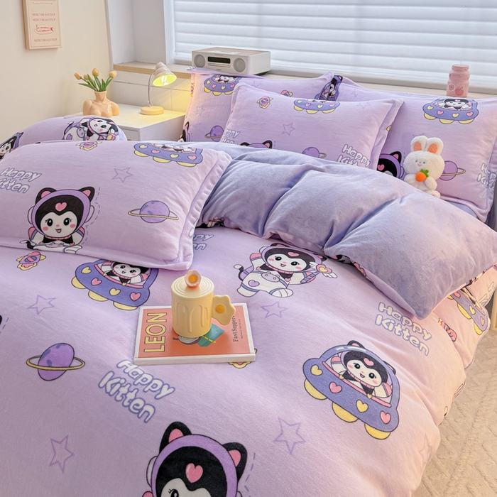 91家纺网 家纺一手货源 找家纺 妖妖家纺 2024新款高克重200克印花牛奶绒四件套 飞入星球