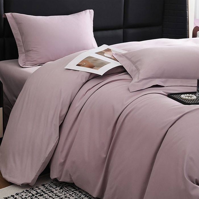 91家纺网 家纺一手货源 找家纺 莱阁亿 2025秋冬新款高支高密全棉纯棉磨毛双拼纯色四件套 丁香紫