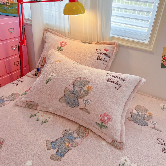 91家纺网 家纺一手货源 找家纺 韩巢家纺 2024新款雪花绒枕套一对装 园林