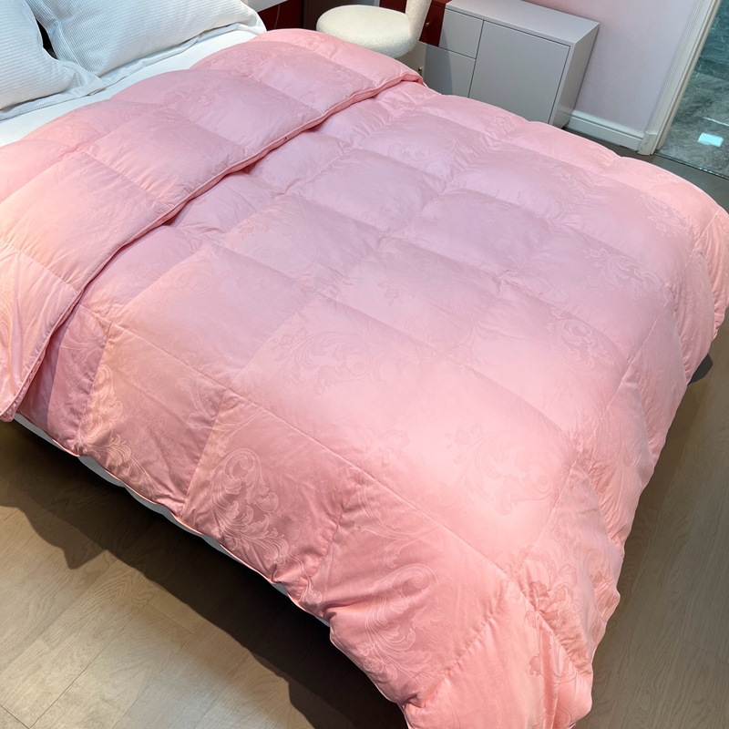 91家纺网 家纺一手货源 找家纺 静若居 2024新款双层大提花羽绒被壳不跑绒自充绒羽绒被壳厂家直销 双层凤尾粉色2