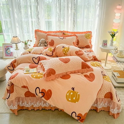 91家纺网 家纺一手货源 找家纺 浩浩家纺 2024新款牛奶绒床盖四件套 爱心南瓜