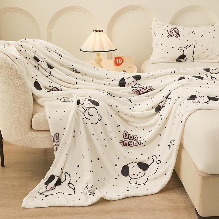 91家纺网 家纺一手货源 找家纺 千荨 2024新款多功能牛奶绒毛毯 可爱修狗