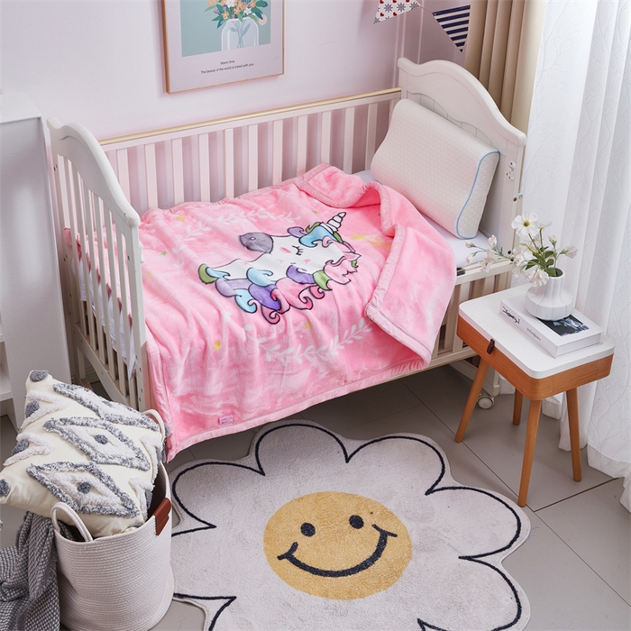 91家纺网 家纺一手货源 找家纺 凯轩毛毛毯毯子网销专供 2024新款加厚保暖儿童印花云毛毯毯子系列 马卡龙  粉