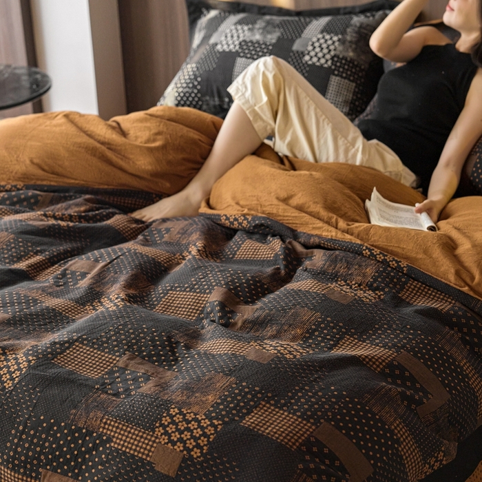 91家纺网 家纺一手货源 找家纺 安莱生活 2024新款全棉纯棉A类母婴双层纱纱布压线飞边款四件套 西雅图-黑咖