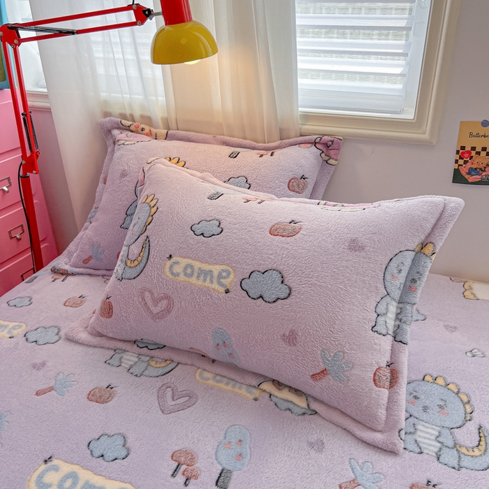 91家纺网 家纺一手货源 找家纺 韩巢家纺 2024新款雪花绒枕套一对装 童趣乐园