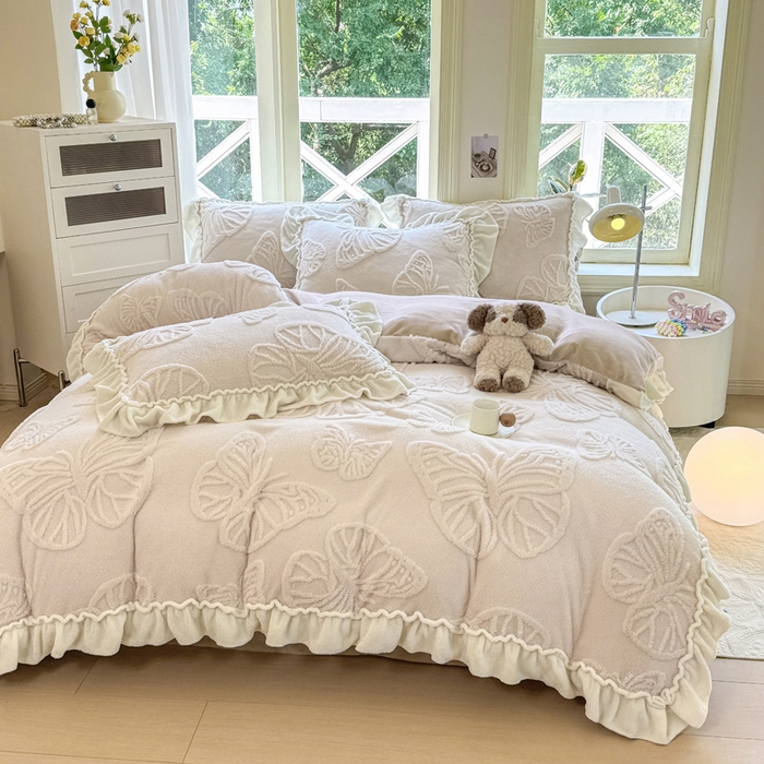 91家纺网 家纺一手货源 找家纺 （总）蝶帕家纺 2024新款舒棉绒提花塔芙绒四件套-蝶舞