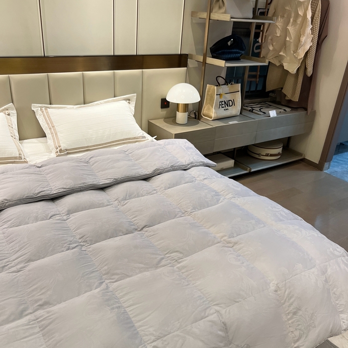 91家纺网 家纺一手货源 找家纺 静若居 2024新款双层大提花羽绒被壳不跑绒自充绒羽绒被壳厂家直销 双层凤尾灰色2