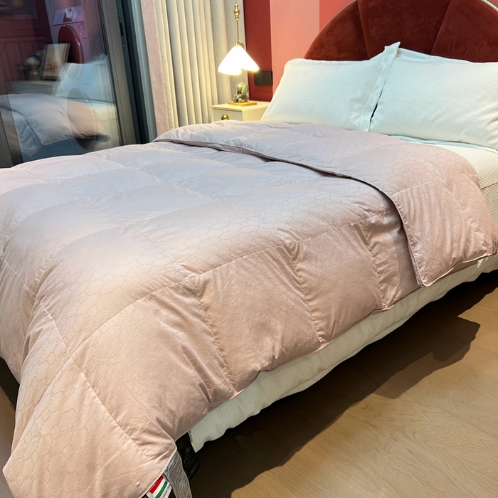 91家纺网 家纺一手货源 找家纺 静若居 2024新款方格提花双层羽绒被壳爆款推荐羽绒被壳厂家直销 西西里豆沙色1