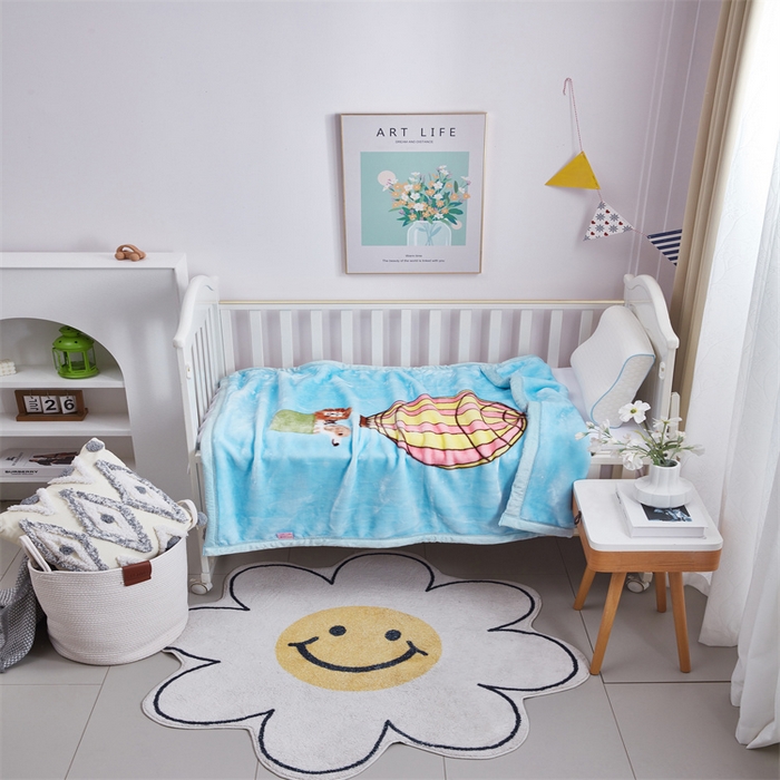 91家纺网 家纺一手货源 找家纺 凯轩毛毛毯毯子网销专供 2024新款加厚保暖儿童印花云毛毯毯子系列 气球 狗