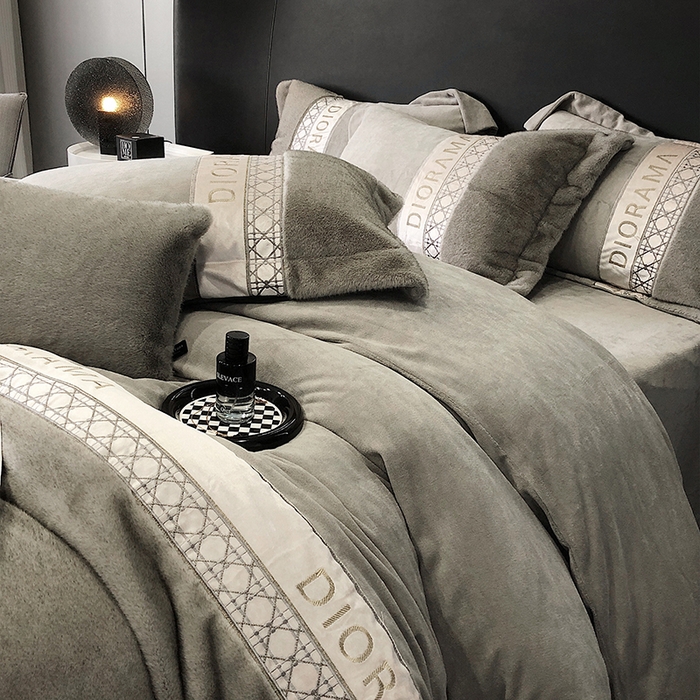 91家纺网 家纺一手货源 找家纺 安莱生活 2024新款弧貂绒皮草四件套 弗兰迪