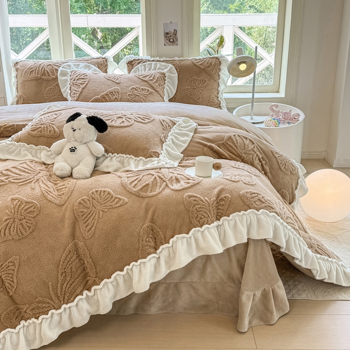 91家纺网 家纺一手货源 找家纺 蝶帕家纺 2024新款舒棉绒提花塔芙绒四件套-蝶舞 蝶舞-咖色