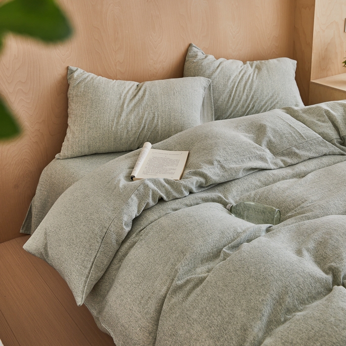 91家纺网 家纺一手货源 找家纺 淑女公社家纺 2024秋冬新款缎染双层纱四件套 松石绿