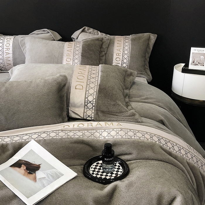 91家纺网 家纺一手货源 找家纺 安莱生活 2024新款弧貂绒皮草四件套 弗兰迪