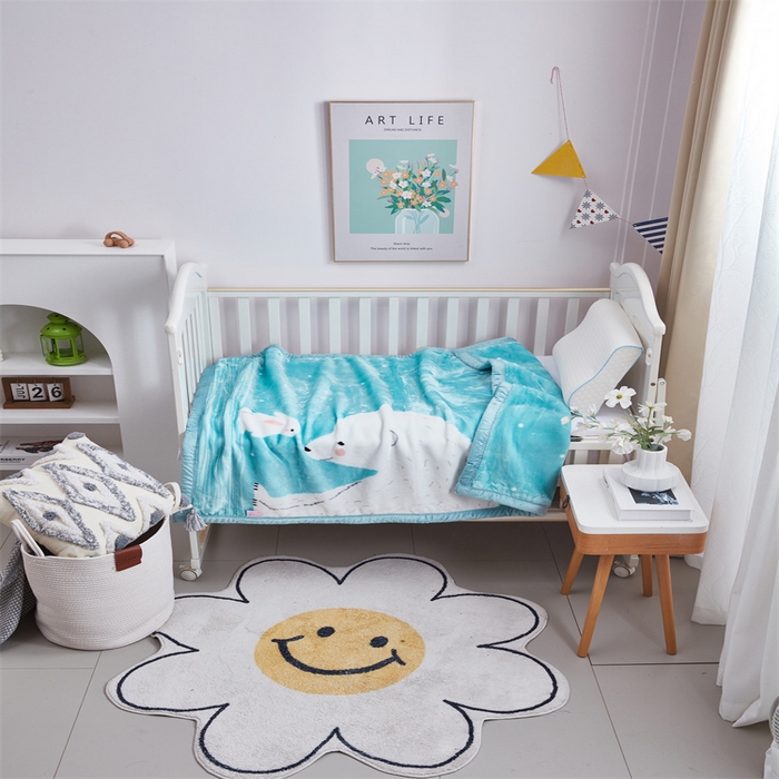 91家纺网 家纺一手货源 找家纺 凯轩毛毛毯毯子网销专供 2024新款加厚保暖儿童印花云毛毯毯子系列 大白熊 浅蓝