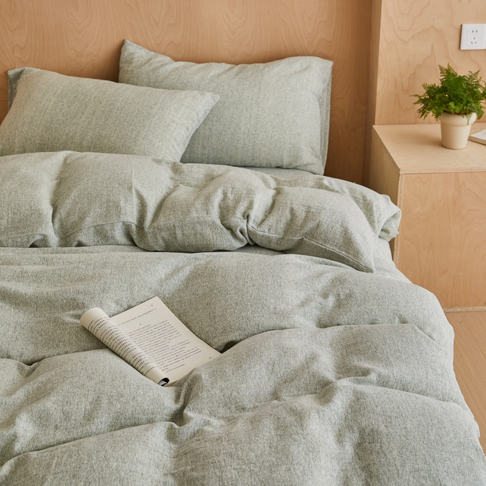 91家纺网 家纺一手货源 找家纺 淑女公社家纺 2024秋冬新款缎染双层纱四件套 松石绿