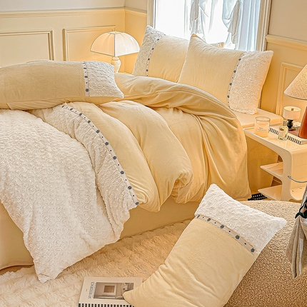 安莱生活 2024新款优雅獭兔牛奶绒刺绣工艺款四件套 暖暖恋-风格一 玫瑰金