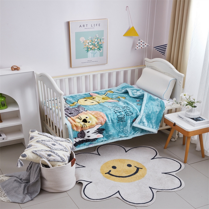 91家纺网 家纺一手货源 找家纺 凯轩毛毛毯毯子网销专供 2024新款加厚保暖儿童印花云毛毯毯子系列 团聚  蓝