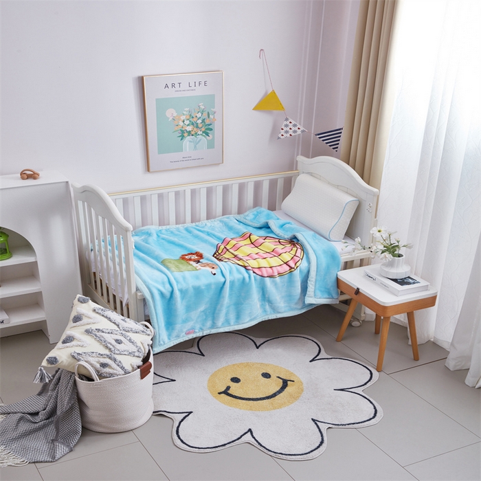 91家纺网 家纺一手货源 找家纺 凯轩毛毛毯毯子网销专供 2024新款加厚保暖儿童印花云毛毯毯子系列 气球 狗