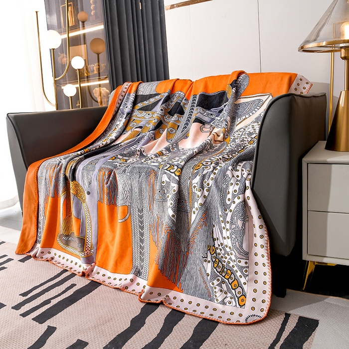 91家纺网 家纺一手货源 找家纺 爵仕 2024高档锦狐绒毛毯复合毯奢华复古绒毯爱马风格 马鞍