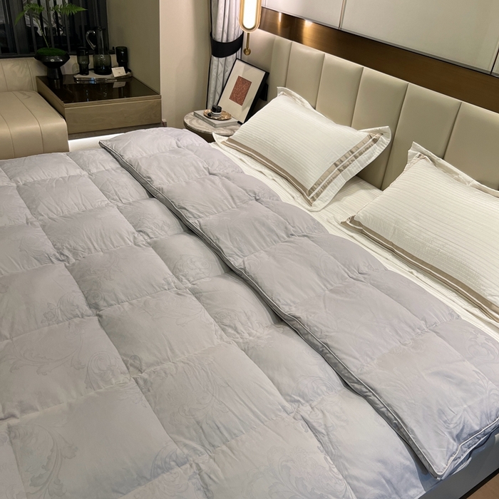 91家纺网 家纺一手货源 找家纺 静若居 2024新款双层大提花羽绒被壳不跑绒自充绒羽绒被壳厂家直销 双层凤尾灰色2